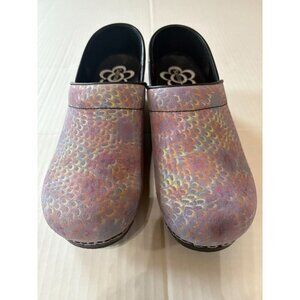 SANITA CLOGS SIZE 39
